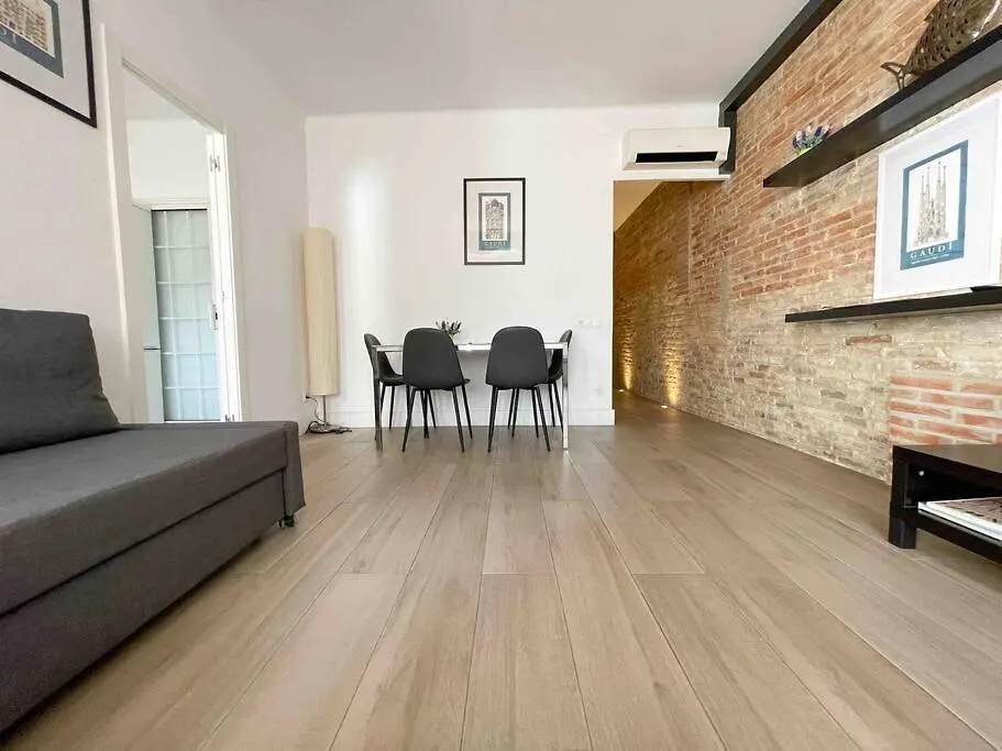 @Hostourist Bcn Fira Granvia Plaza Europa-Justicia Apartment L'Hospitalet de Llobregat