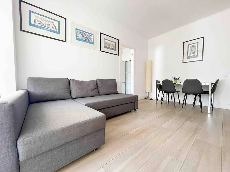 @Hostourist Bcn Fira Granvia Plaza Europa-Justicia Apartment L'Hospitalet de Llobregat