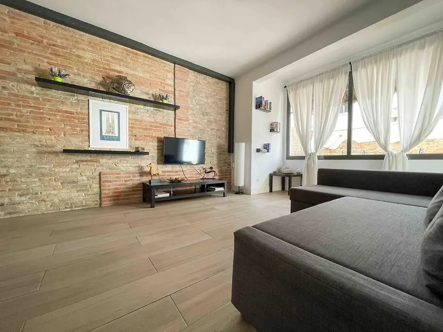 @Hostourist Bcn Fira Granvia Plaza Europa-Justicia Apartment L'Hospitalet de Llobregat Spain