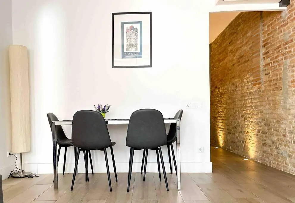 @Hostourist Bcn Fira Granvia Plaza Europa-Justicia Apartment L'Hospitalet de Llobregat