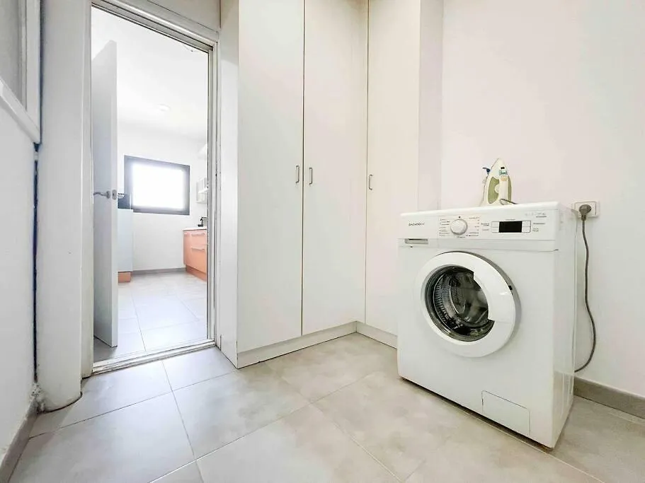 @Hostourist Bcn Fira Granvia Plaza Europa-Justicia Apartment L'Hospitalet de Llobregat 0*,